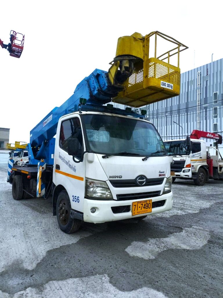 476690